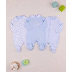 Trajecitos azul celeste y crema con dibujos y rayas